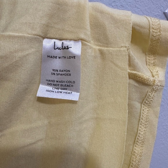 Lulus Yellow Cropped Tank Top V-Neck Double Layer Size XL (Runs Small) - Picture 8 of 11